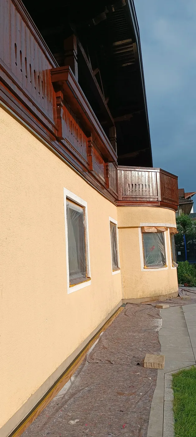 Freshly painted house facade (4) – A&G Premium Service, Salzburg